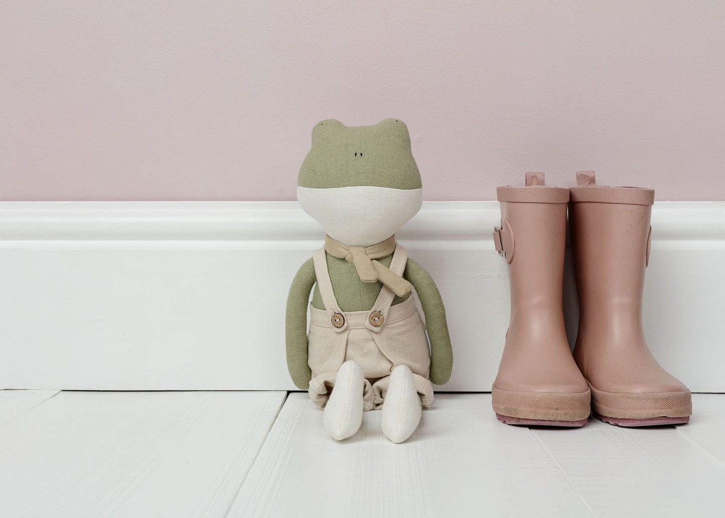 Frank the Frog (Pre-order)